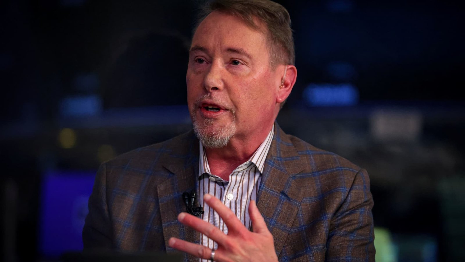 DoubleLine’s Gundlach cuts gold exposure to 10% after 'nosebleed' rally