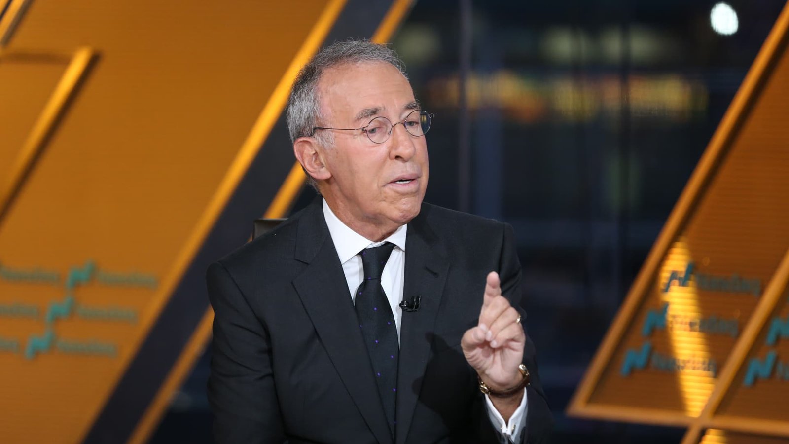 Investor Ron Baron says tech selloff an opportunity, won’t sell own Tesla stake