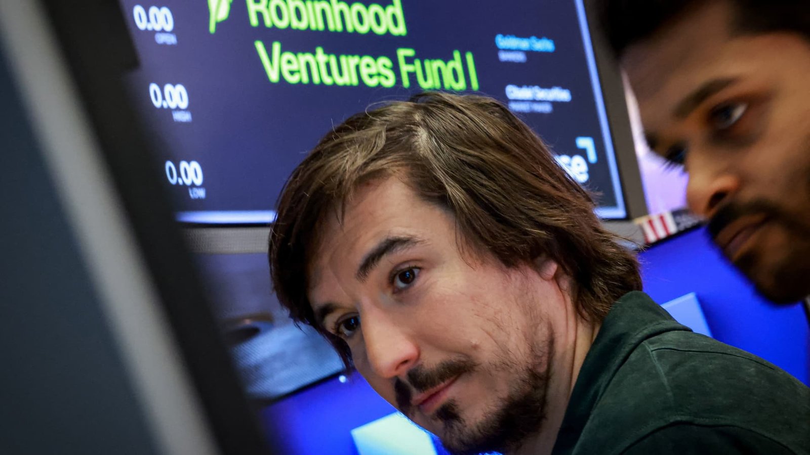 Robinhood's venture fund, which gives investors access to private companies, tanks 11% on first day
