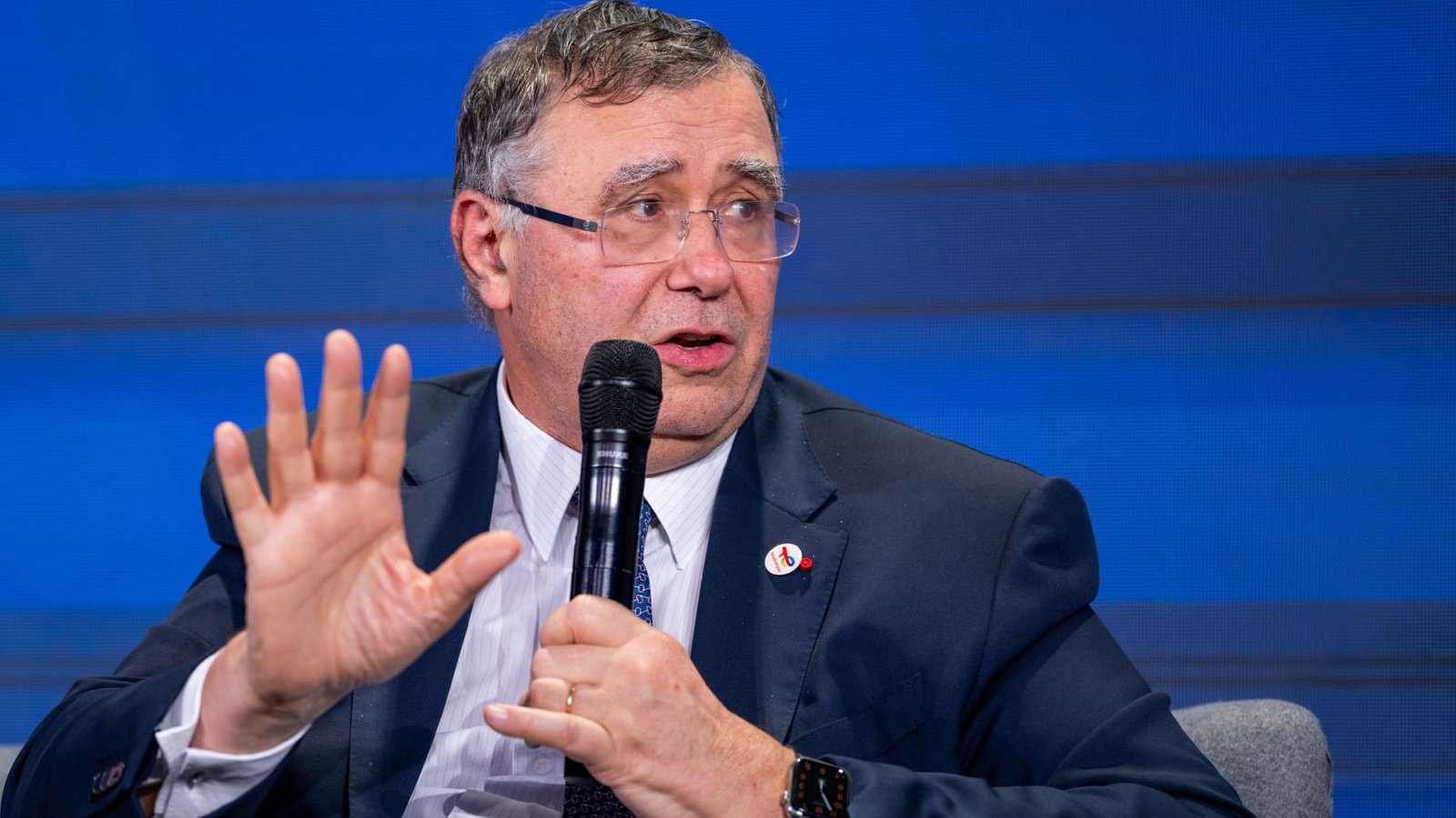 World has 'never experienced' refining margins like this