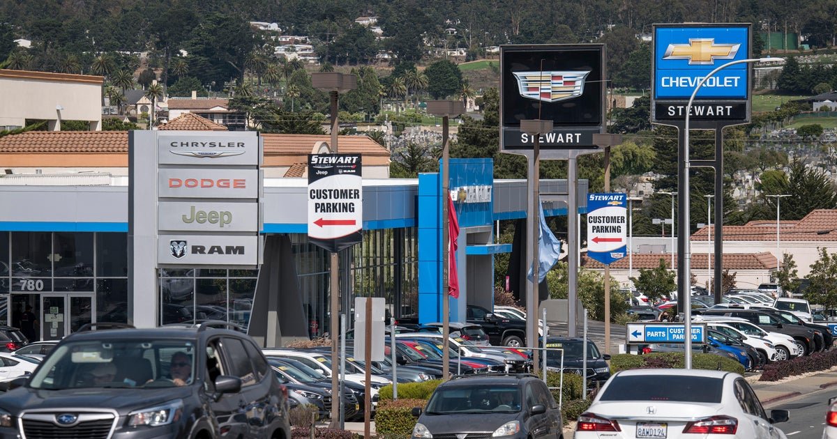 More Americans are falling behind on their auto loan payments. Here's why.