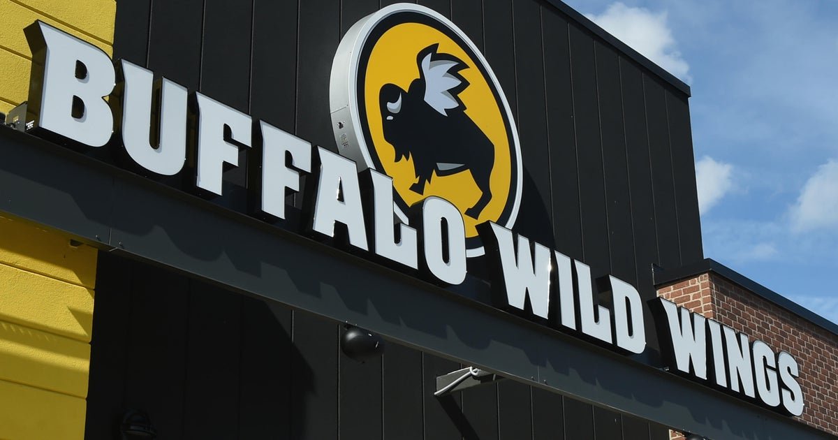 Buffalo Wild Wings sued over boneless wings: "false and deceptive marketing," man claims