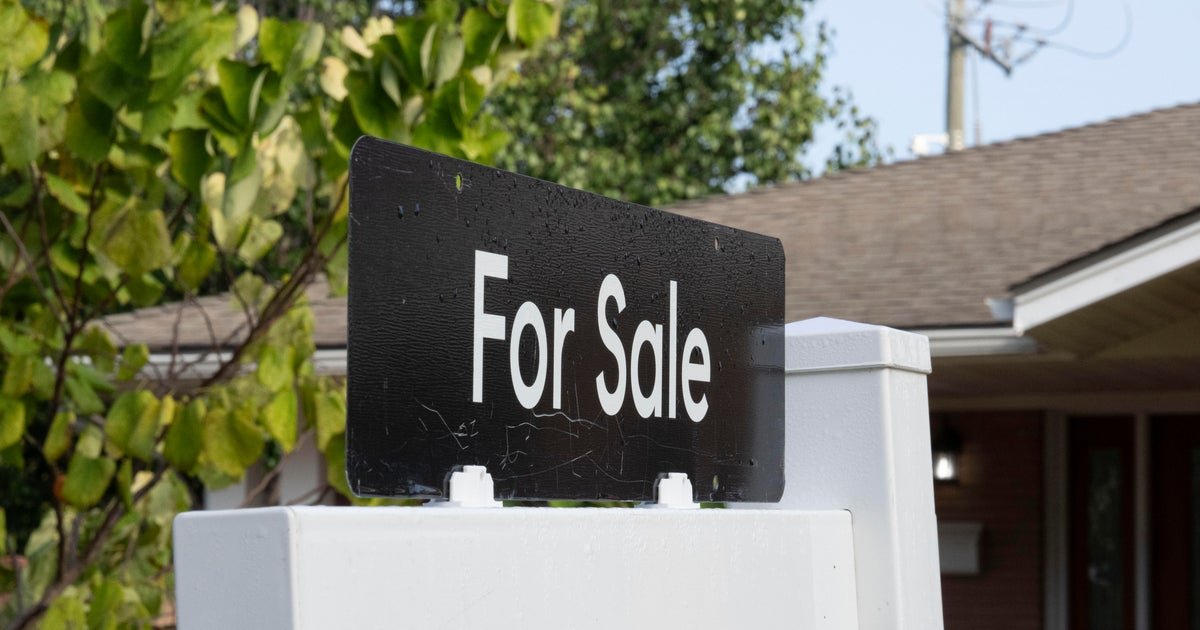 This simple tip can save you tens of thousands of dollars on your mortgage, experts say