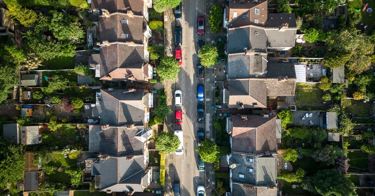 Trump renews his call to ban institutional homebuyers as Democrats offer a competing crackdown