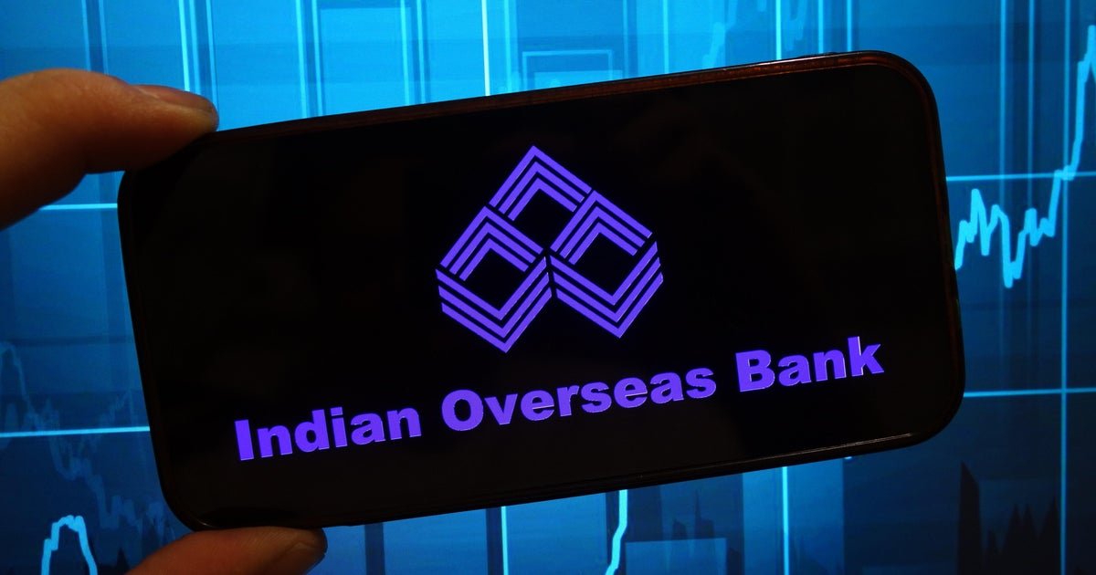 Man takes sister's exhumed body to bank in bid to get to her money, bank says