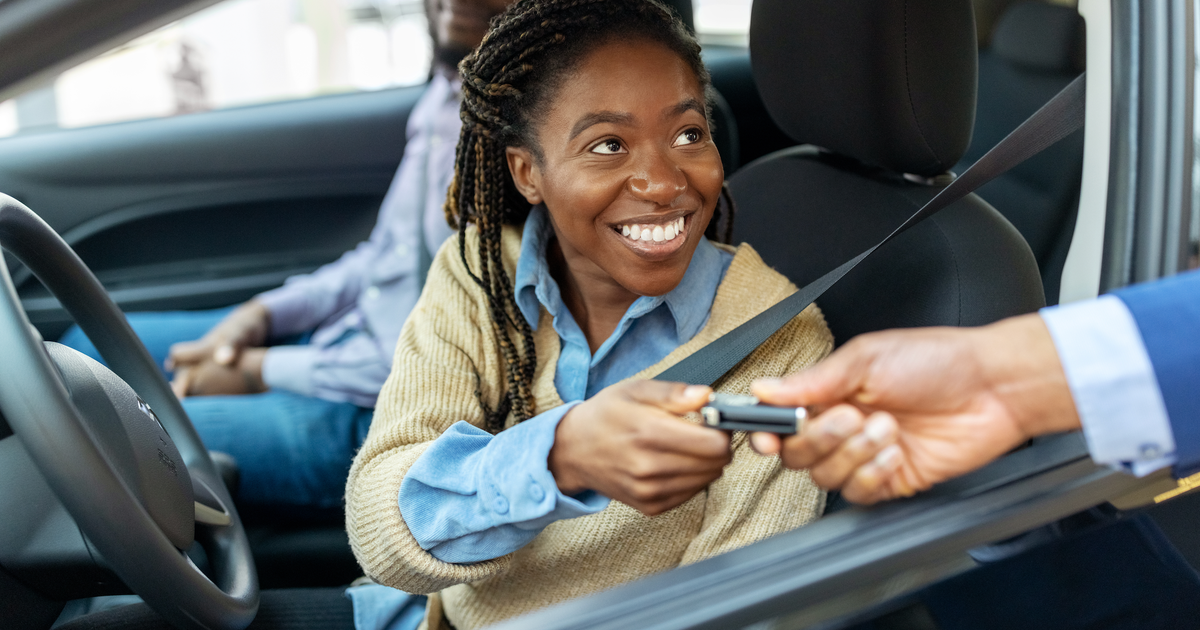 How to save money when shopping for a car and other important considerations