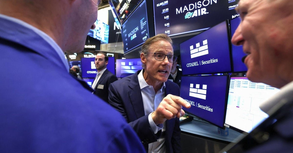 Stocks rise as investors shrug off renewed fighting in Iran