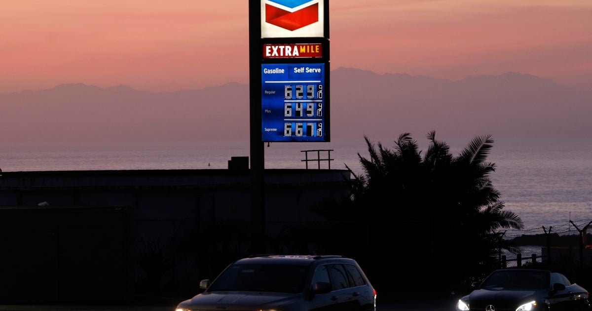 Oil prices sink, stocks soar after Trump announces deal with Iran